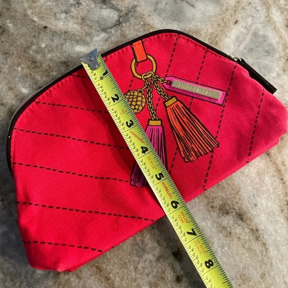 New Estée Lauder Red Makeup Case Bag Pouch - Picture 3 of 7